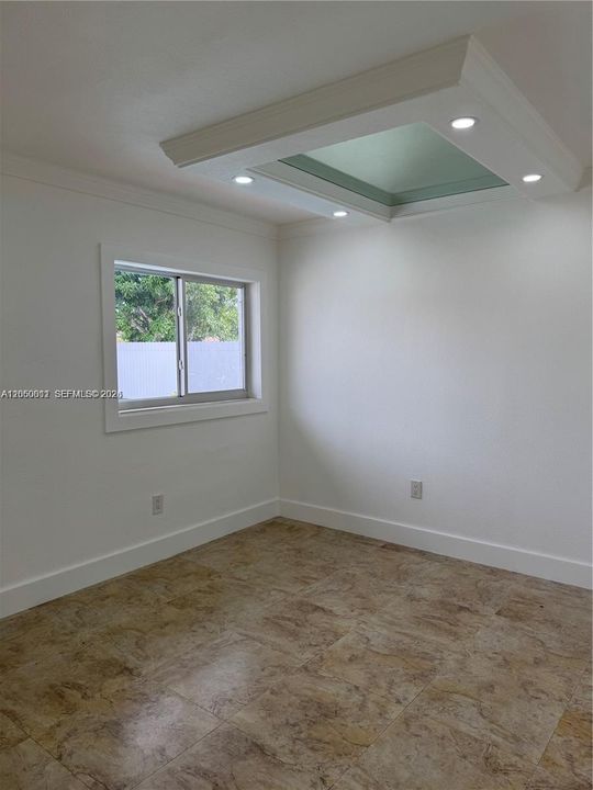 For Rent: $3,900 (4 beds, 3 baths, 1656 Square Feet)