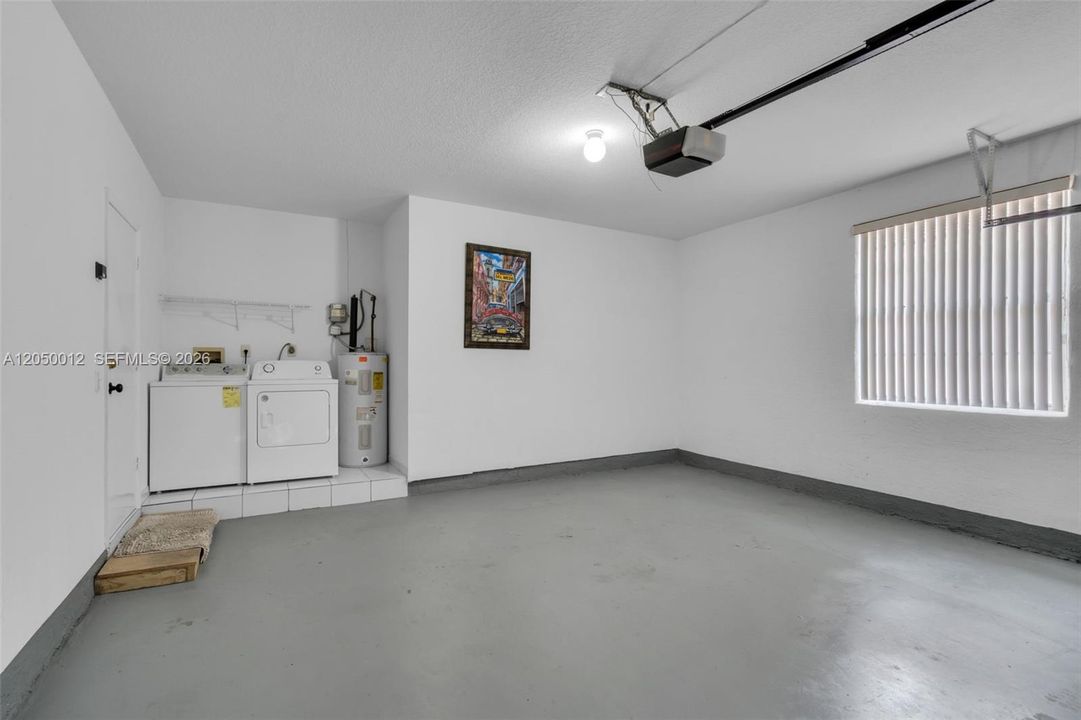 2 Car Garage