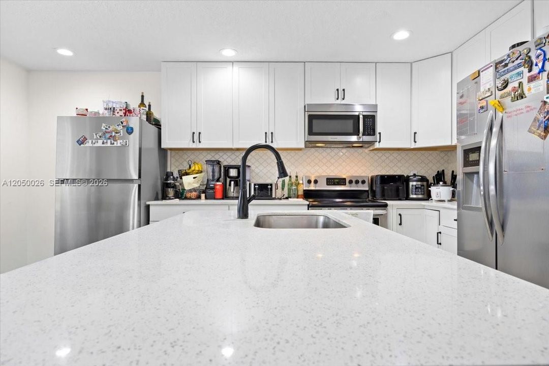 For Sale: $725,000 (4 beds, 2 baths, 2275 Square Feet)
