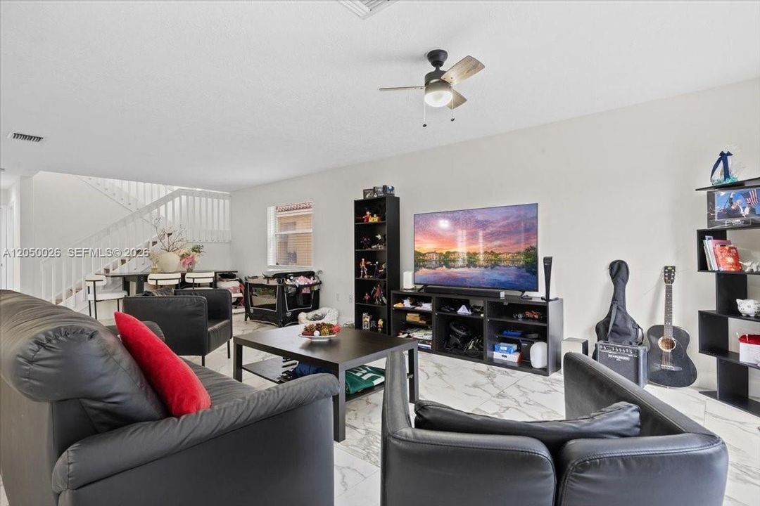 For Sale: $725,000 (4 beds, 2 baths, 2275 Square Feet)