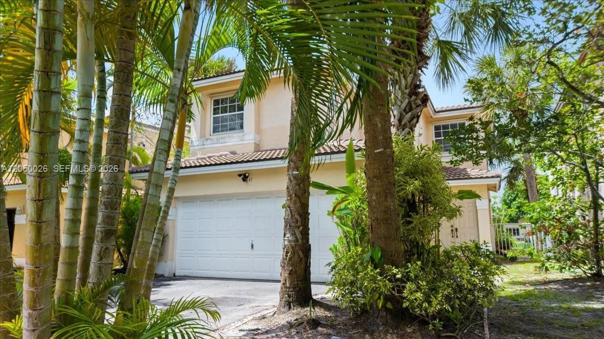 For Sale: $725,000 (4 beds, 2 baths, 2275 Square Feet)