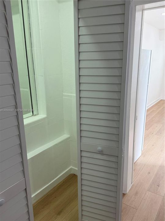En Renta: $1,399 (1 camas, 1 baños, 3406 Pies cuadrados)