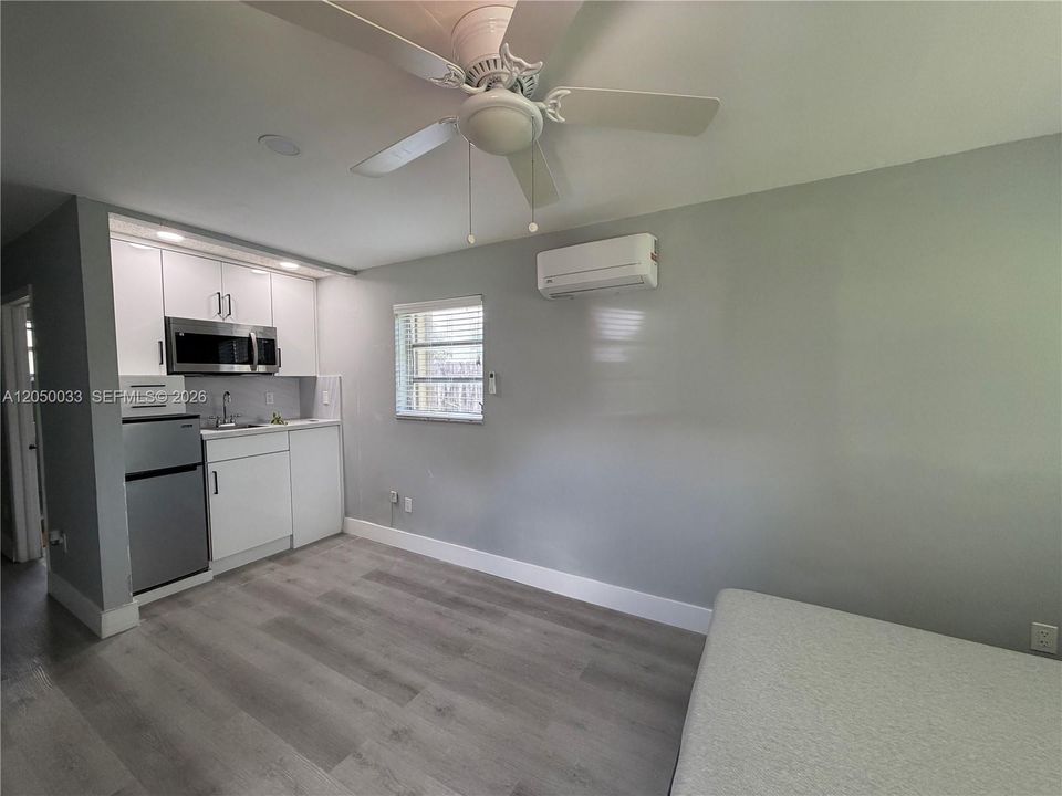 For Rent: $1,500 (1 beds, 1 baths, 494 Square Feet)