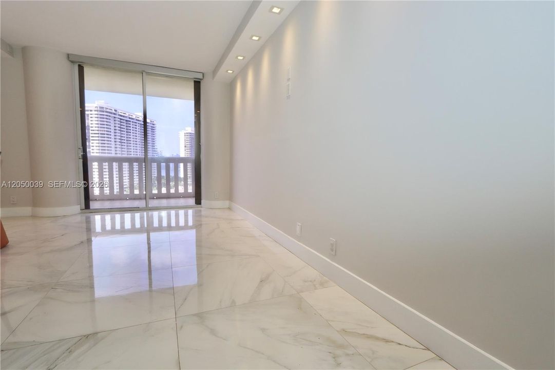 For Rent: $10,000 (3 beds, 3 baths, 2605 Square Feet)
