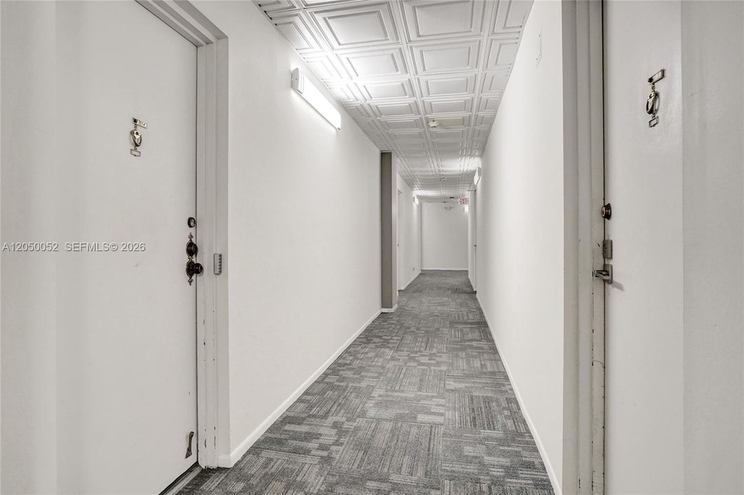 На продажу: $365,000 (2 спален, 2 ванн, 1098 Квадратных фут)
