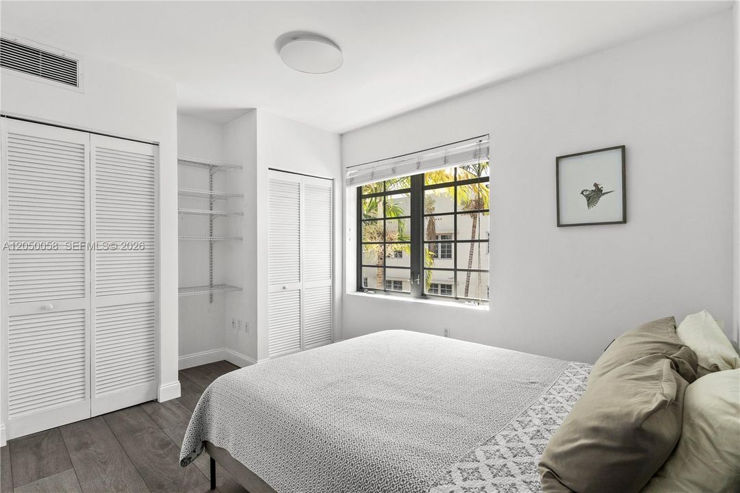 For Rent: $2,700 (1 beds, 1 baths, 596 Square Feet)