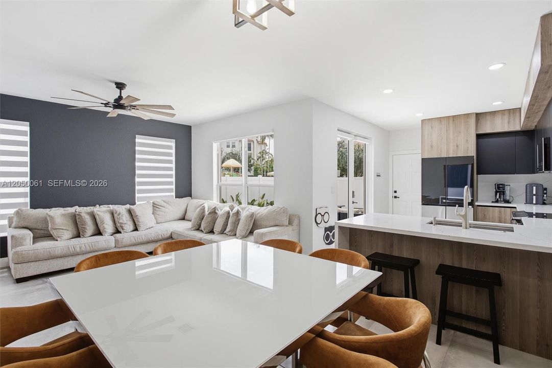 For Sale: $667,000 (4 beds, 3 baths, 1930 Square Feet)