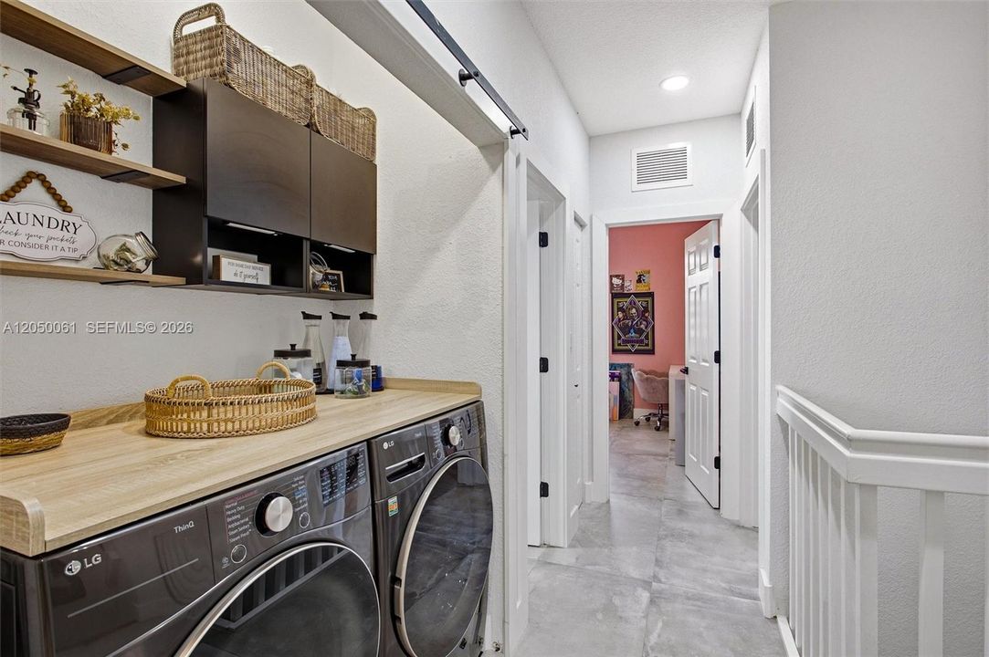 For Sale: $667,000 (4 beds, 3 baths, 1930 Square Feet)