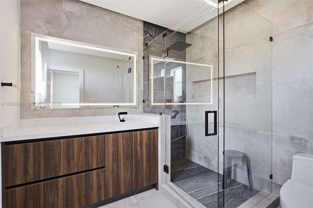 For Sale: $667,000 (4 beds, 3 baths, 1930 Square Feet)