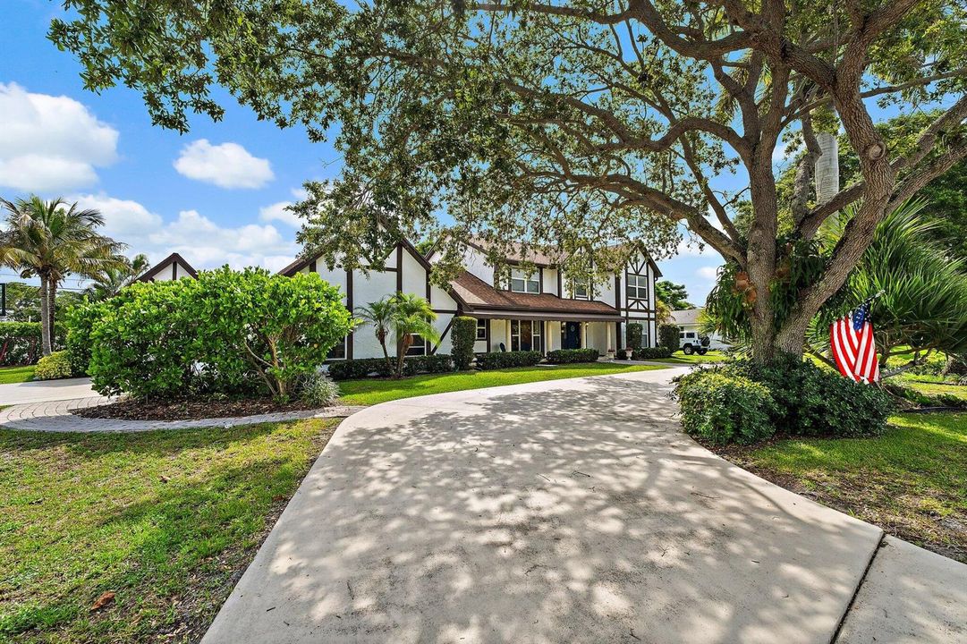 023-88RiverDr-Tequesta-SMALL