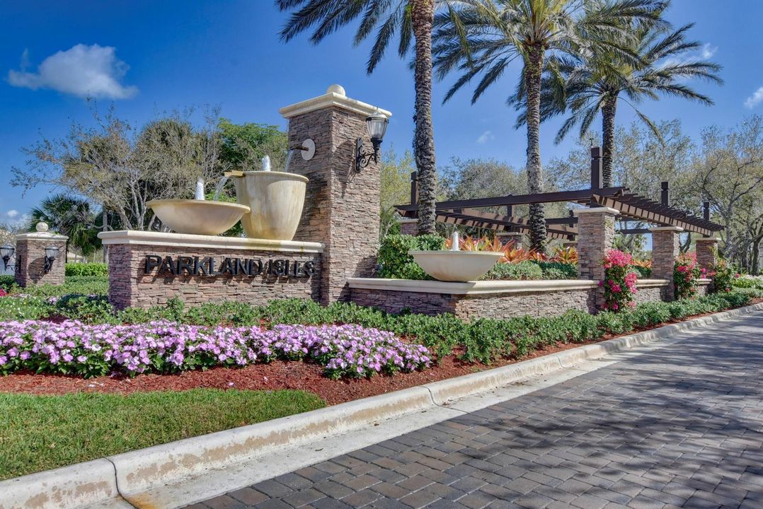 Parkland Isles-4