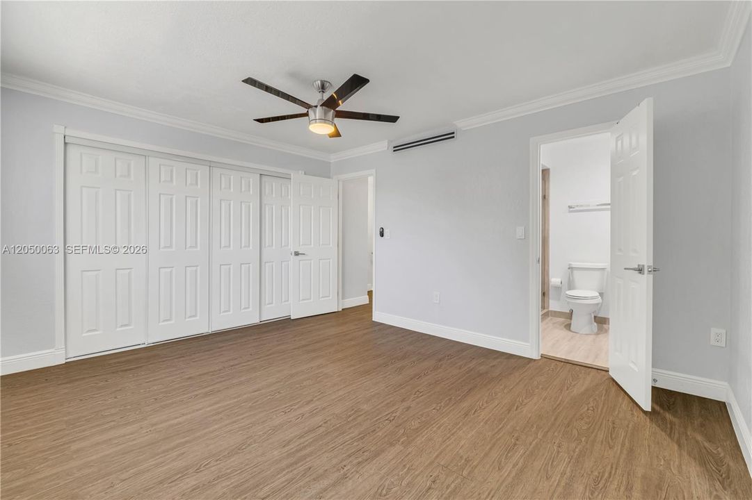 For Rent: $2,800 (2 beds, 2 baths, 1103 Square Feet)