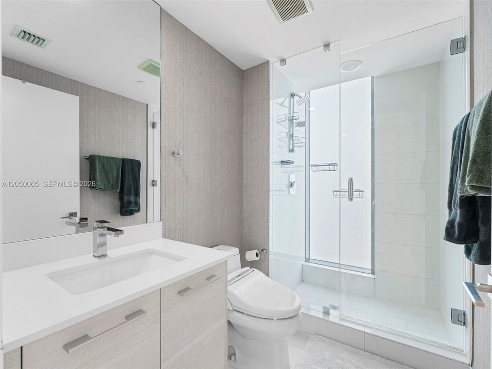 For Rent: $9,800 (3 beds, 3 baths, 1646 Square Feet)