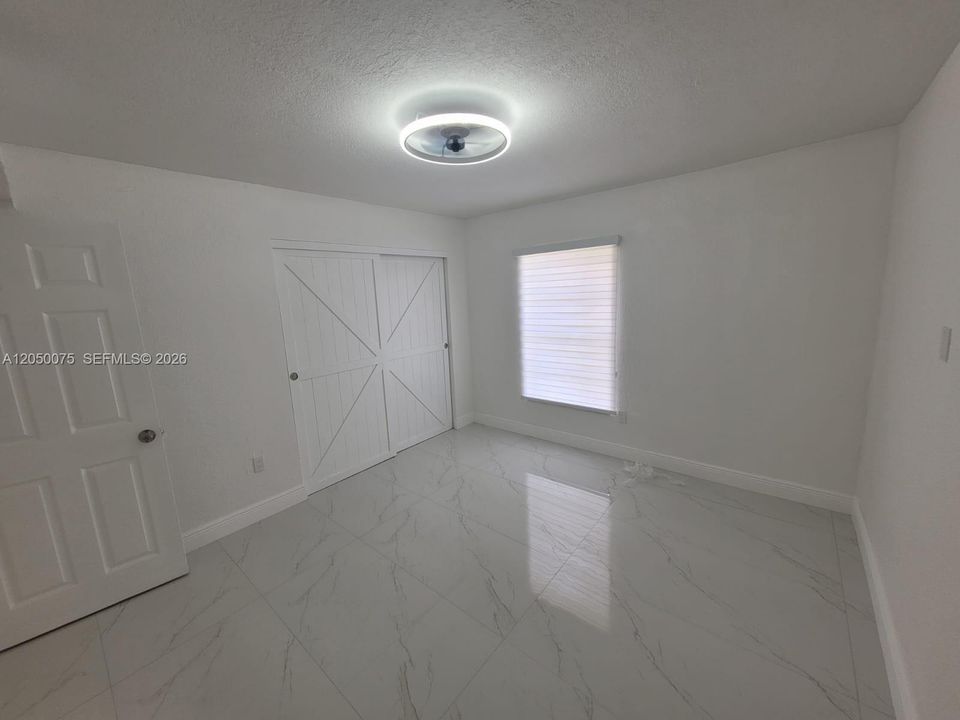 В аренду: $2,500 (2 спален, 2 ванн, 862 Квадратных фут)