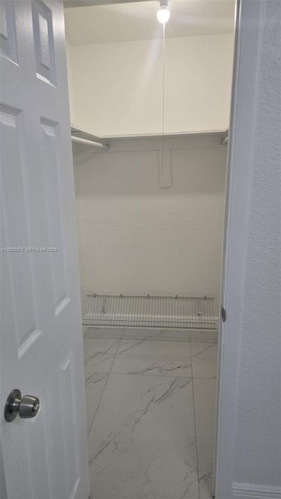 В аренду: $2,500 (2 спален, 2 ванн, 862 Квадратных фут)