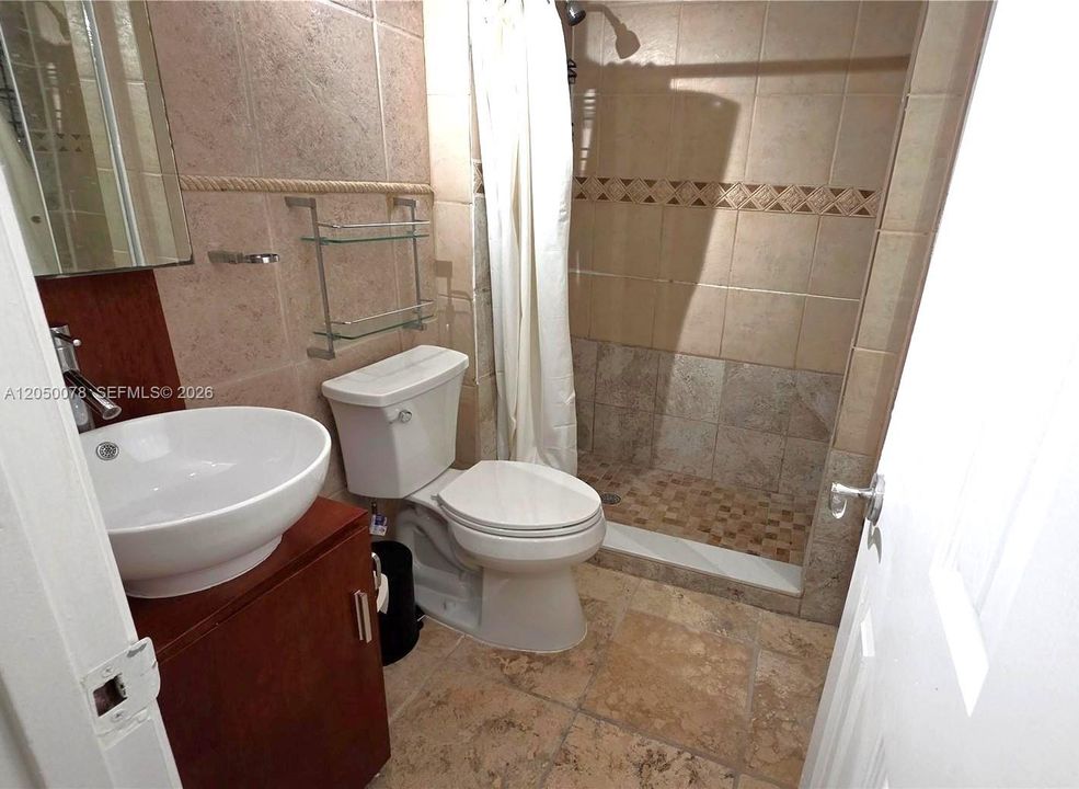 En Renta: $1,850 (1 camas, 2 baños, 861 Pies cuadrados)