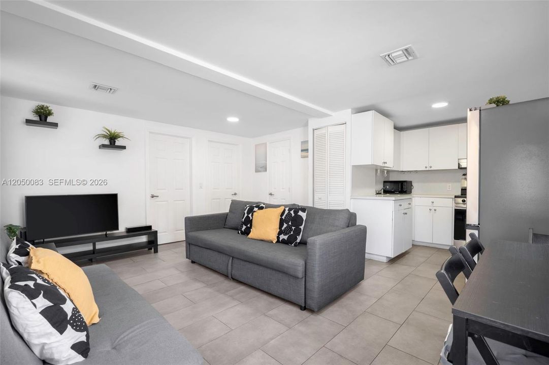 For Sale: $1,299,000 (0 beds, 0 baths, 2624 Square Feet)