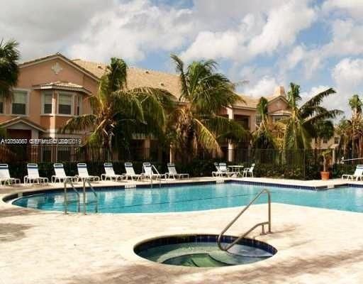 For Rent: $2,100 (2 beds, 2 baths, 1154 Square Feet)