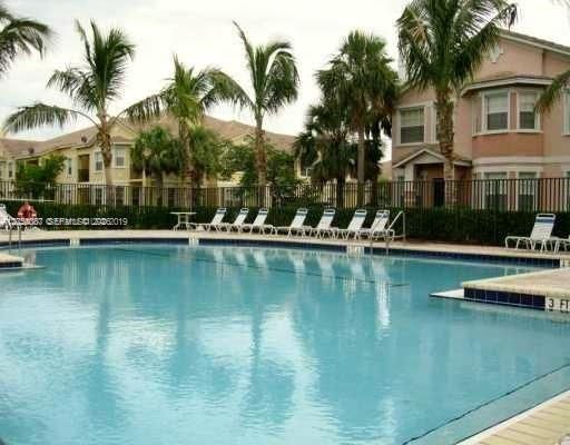 For Rent: $2,100 (2 beds, 2 baths, 1154 Square Feet)