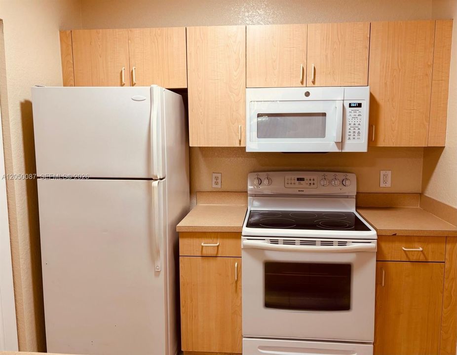 For Rent: $2,100 (2 beds, 2 baths, 1154 Square Feet)