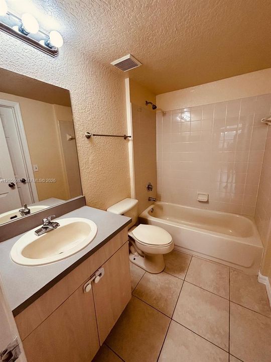 For Rent: $2,100 (2 beds, 2 baths, 1154 Square Feet)