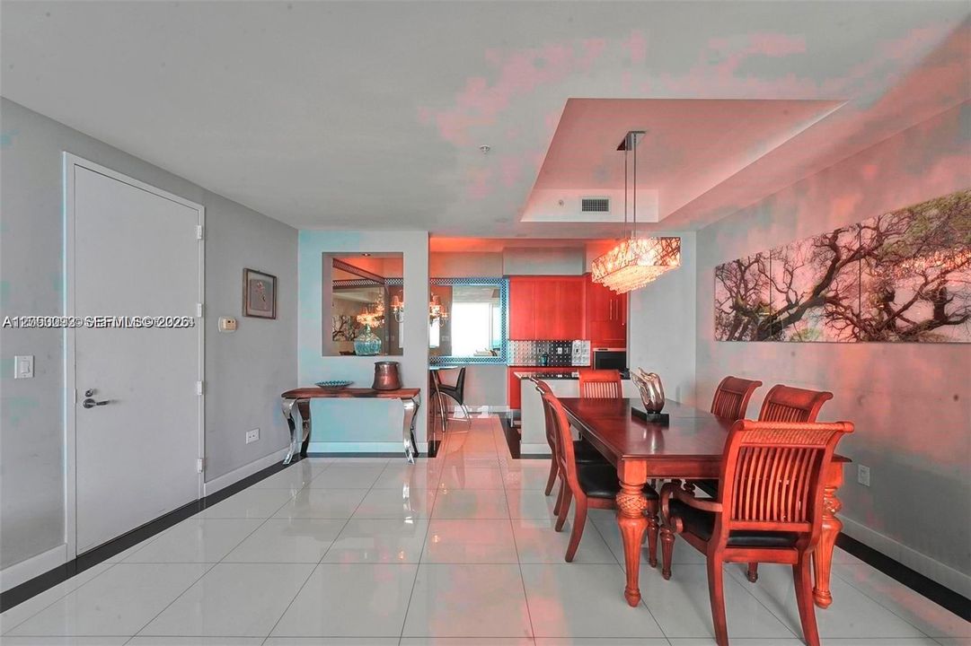 For Rent: $7,500 (2 beds, 2 baths, 1348 Square Feet)
