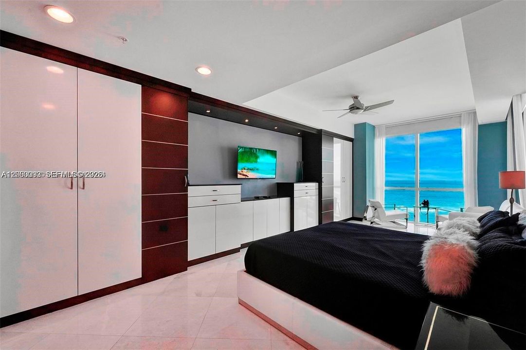 For Rent: $7,500 (2 beds, 2 baths, 1348 Square Feet)