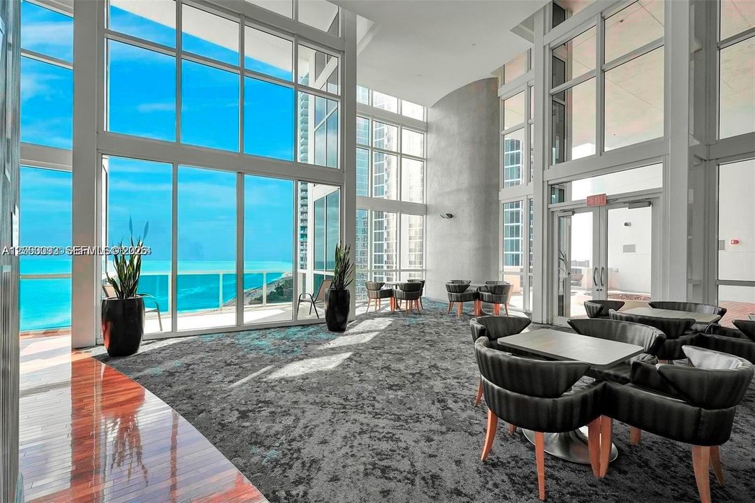 For Rent: $7,500 (2 beds, 2 baths, 1348 Square Feet)