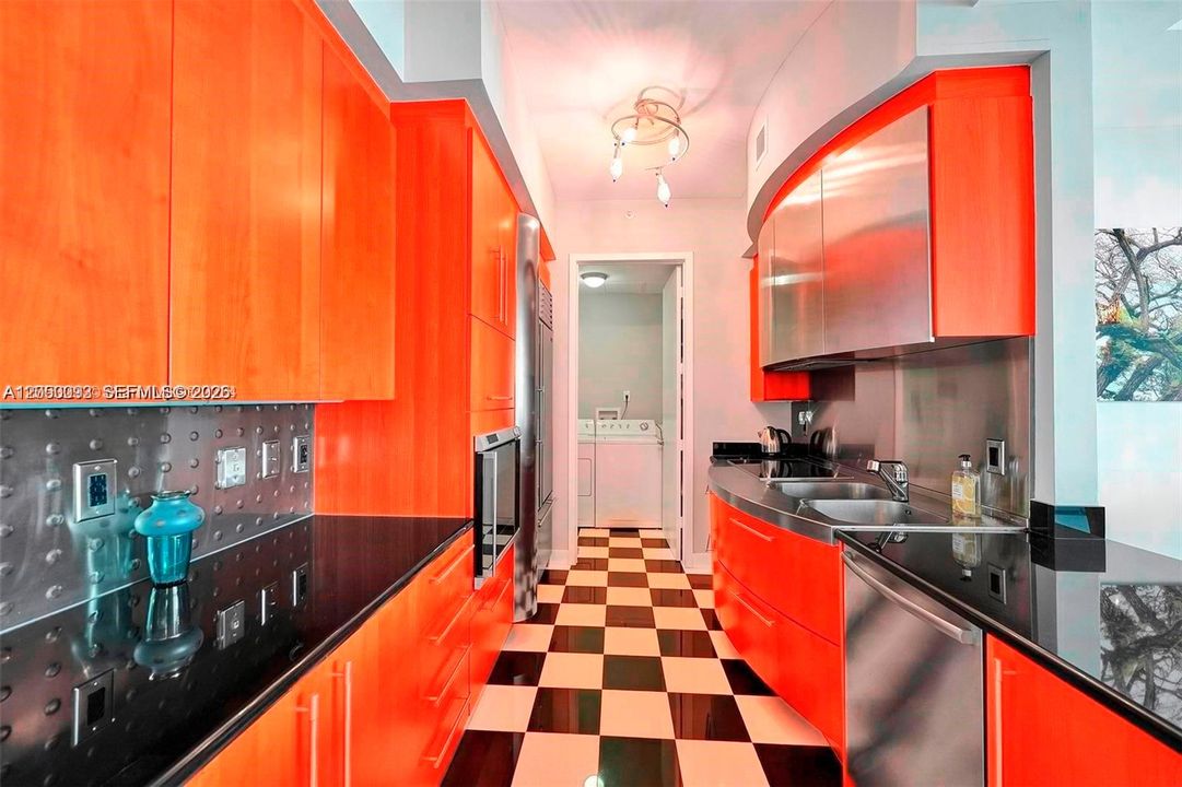 For Rent: $7,500 (2 beds, 2 baths, 1348 Square Feet)