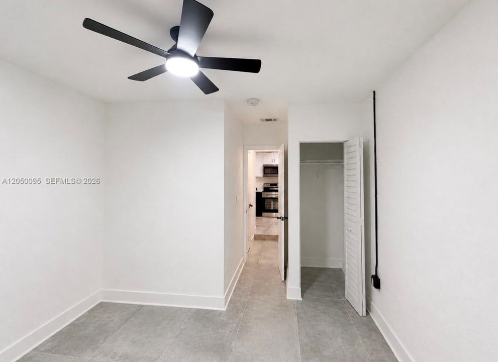En Renta: $3,950 (3 camas, 2 baños, 1352 Pies cuadrados)