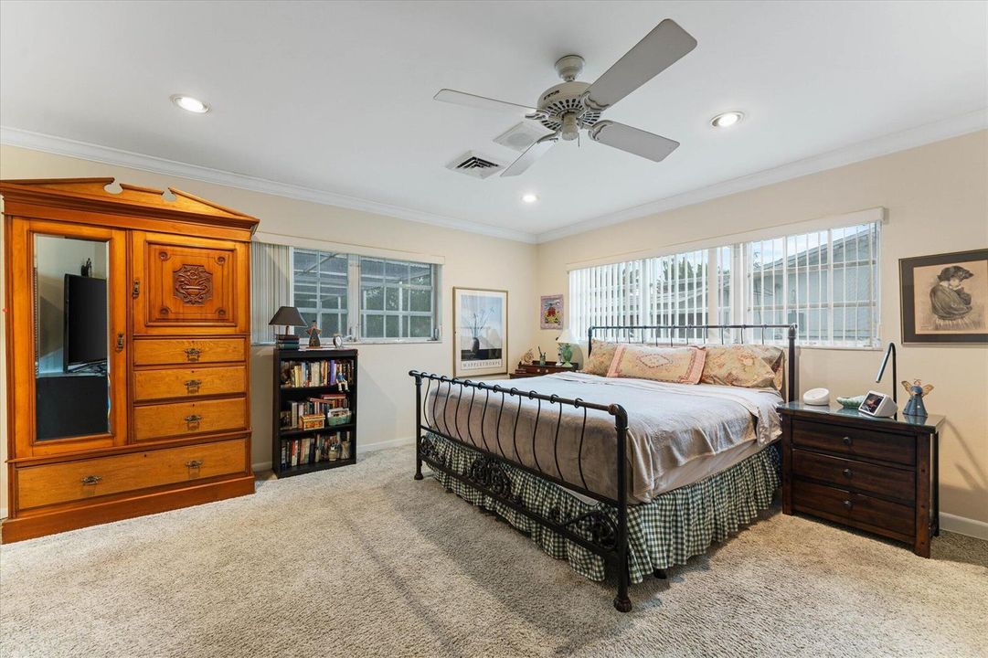 21-4835 Pierce St, Hollywood-47