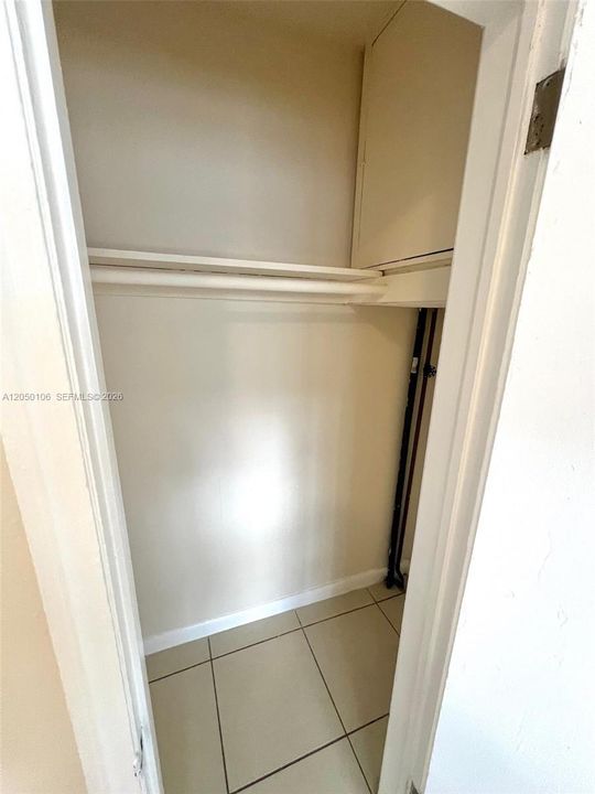 For Rent: $1,150 (0 beds, 1 baths, 0 Square Feet)
