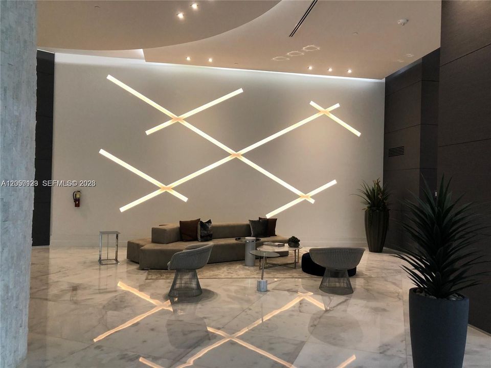 For Rent: $3,000 (2 beds, 2 baths, 1062 Square Feet)