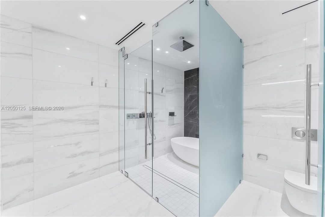 For Sale: $1,990,000 (2 beds, 2 baths, 0 Square Feet)