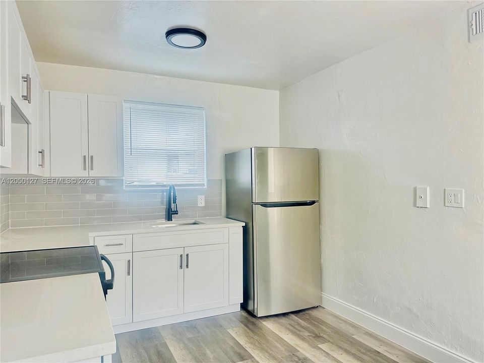 For Rent: $2,100 (2 beds, 1 baths, 0 Square Feet)