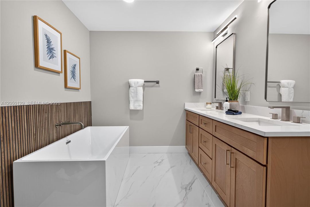For Sale: $1,150,000 (5 beds, 4 baths, 3497 Square Feet)