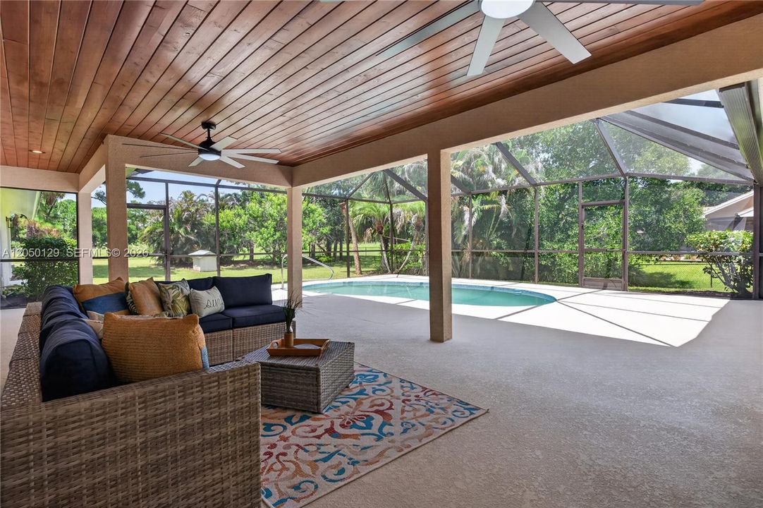 For Sale: $1,150,000 (5 beds, 4 baths, 3497 Square Feet)