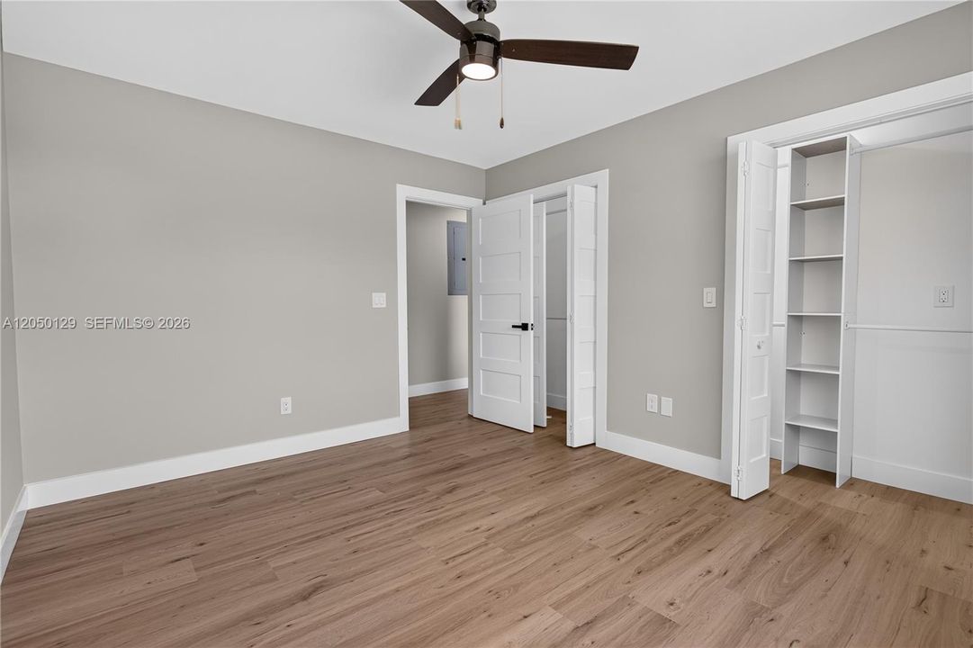 For Sale: $1,150,000 (5 beds, 4 baths, 3497 Square Feet)