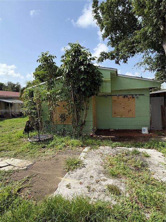 For Sale: $249,000 (0.16 acres)