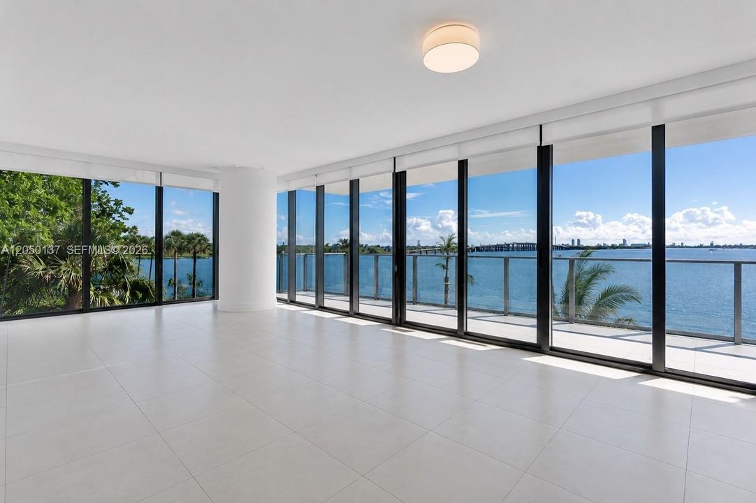 For Sale: $1,750,000 (3 beds, 3 baths, 1634 Square Feet)