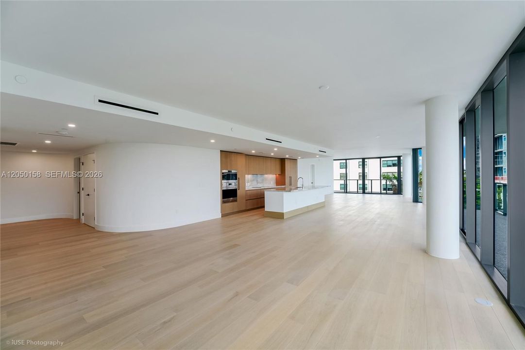 For Sale: $4,699,000 (3 beds, 3 baths, 3262 Square Feet)