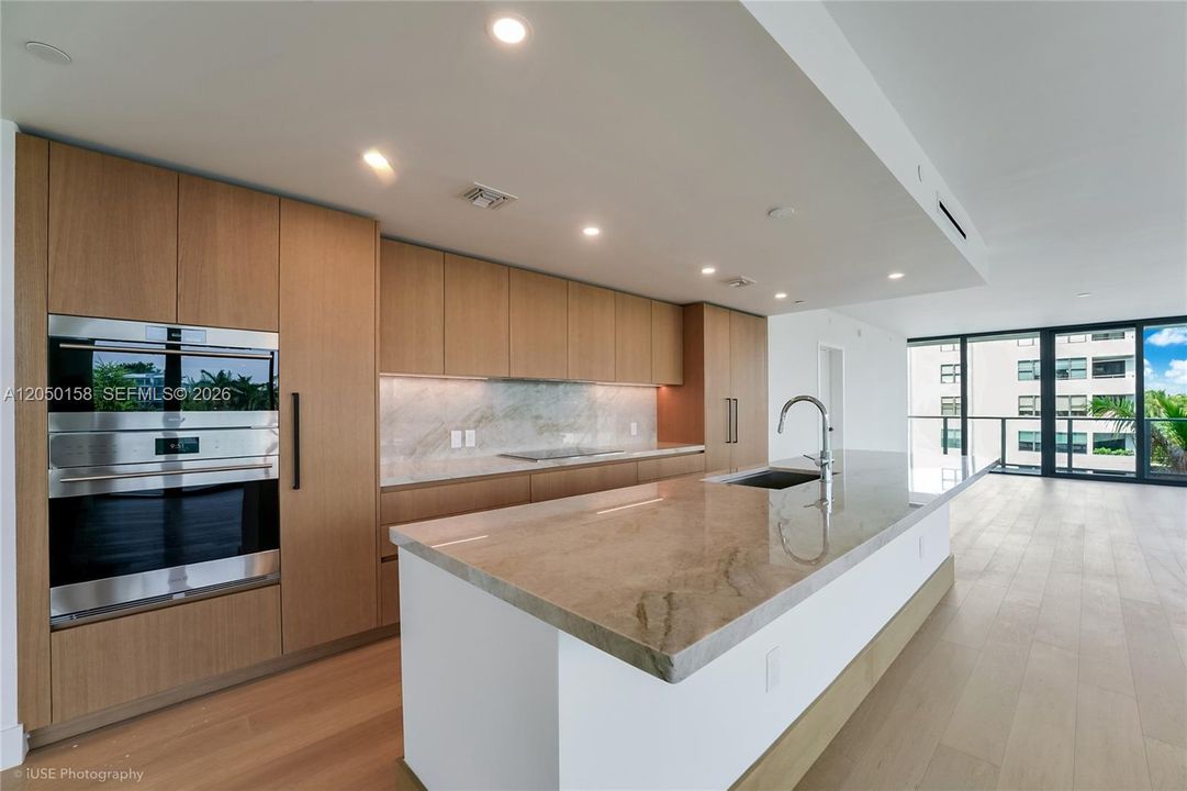 For Sale: $4,699,000 (3 beds, 3 baths, 3262 Square Feet)