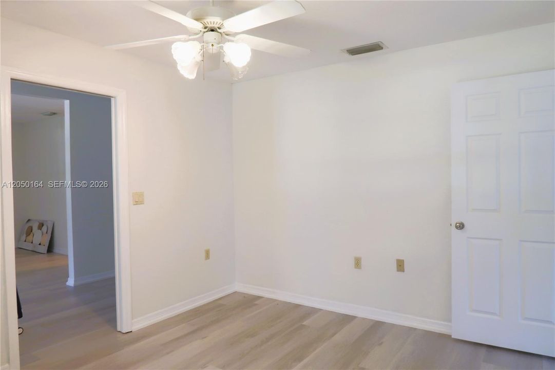 extra room w/ doors and window