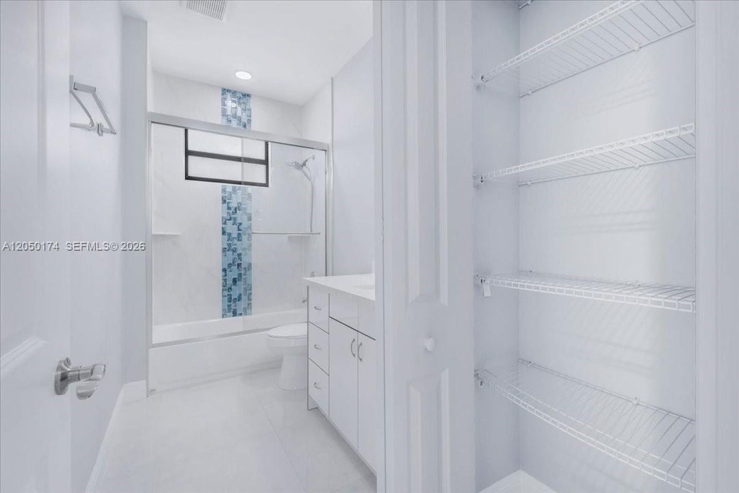 На продажу: $479,000 (3 спален, 2 ванн, 1772 Квадратных фут)