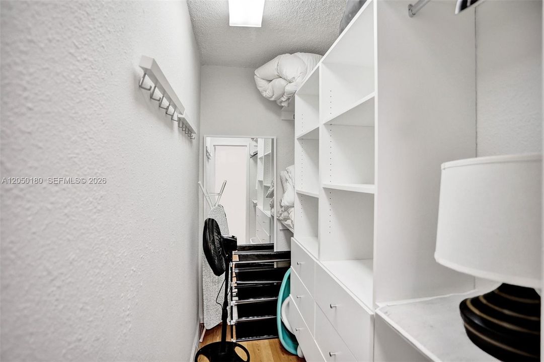 В аренду: $2,900 (1 спален, 1 ванн, 745 Квадратных фут)