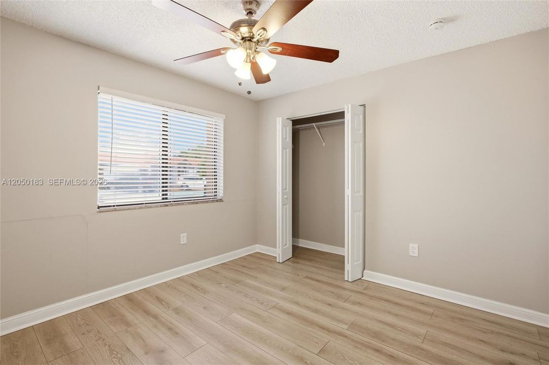 For Sale: $499,900 (3 beds, 2 baths, 1170 Square Feet)