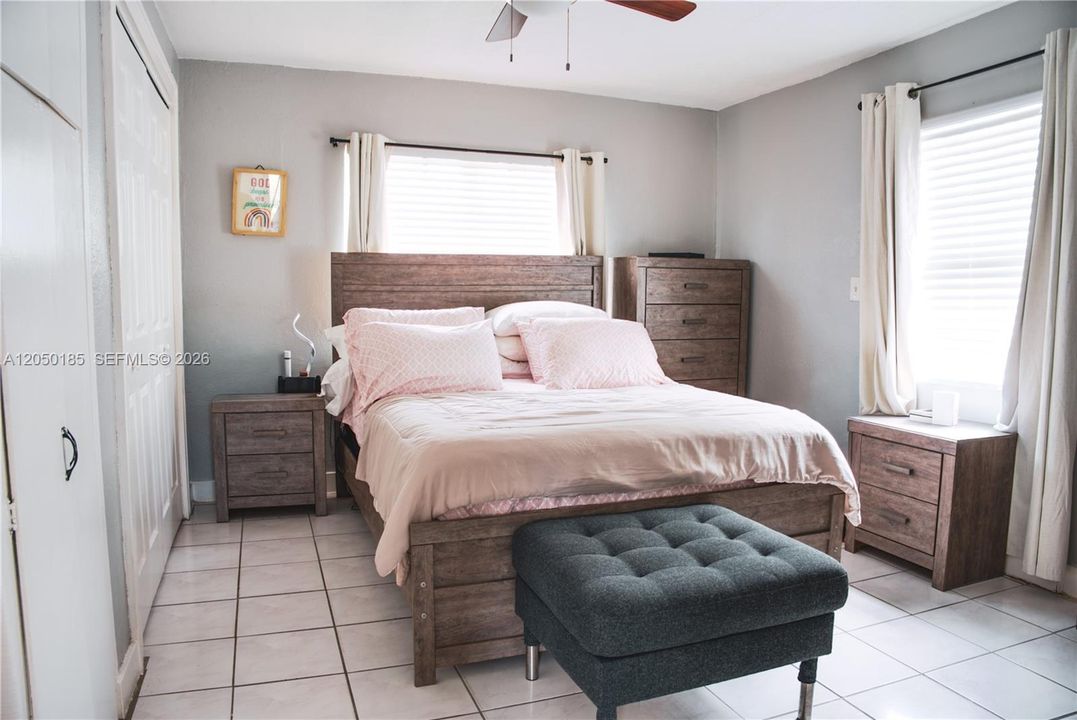 For Sale: $1,099,000 (0 beds, 0 baths, 3954 Square Feet)