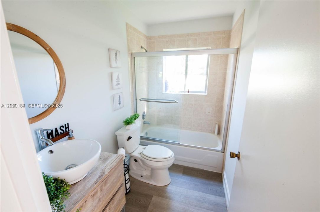 For Sale: $590,000 (4 beds, 2 baths, 2102 Square Feet)