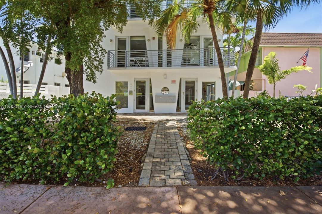 Boutique 4 story gated building!