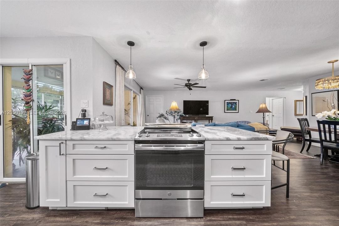 For Sale: $359,900 (2 beds, 2 baths, 0 Square Feet)